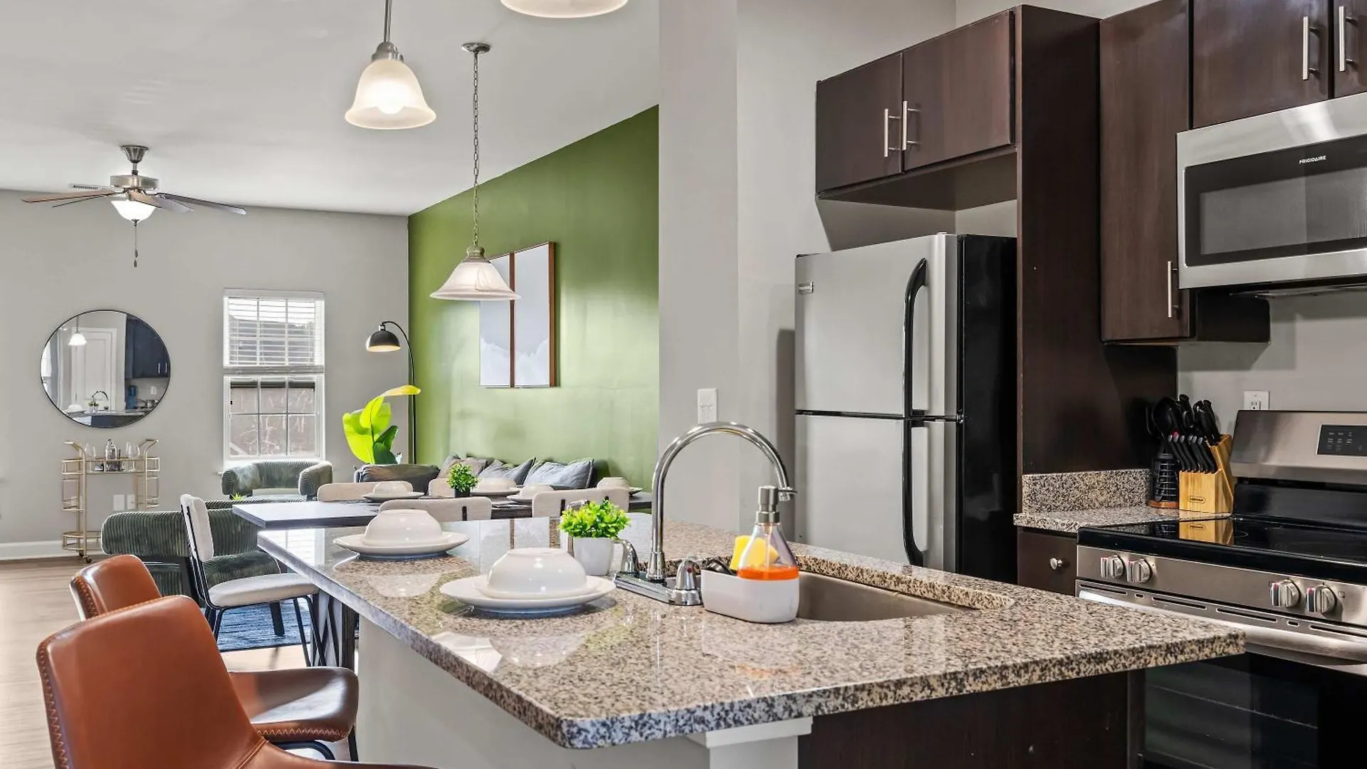 Upscale King 3Br Townhouse In Pineville Charlotte