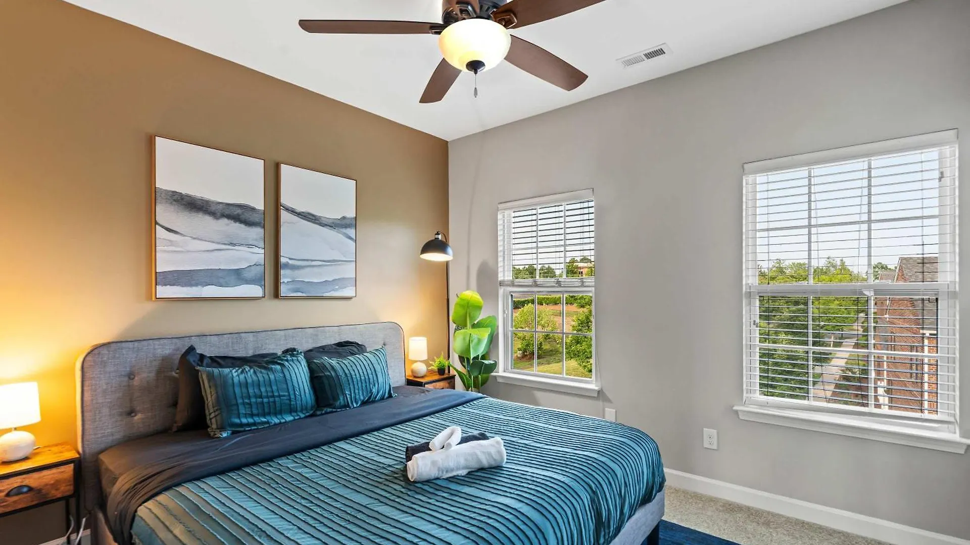 Upscale King 3Br Townhouse In Pineville Charlotte United States